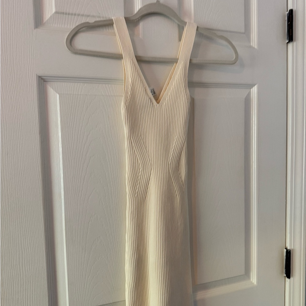 H&M Cream ribbed dress with V-neck and back
